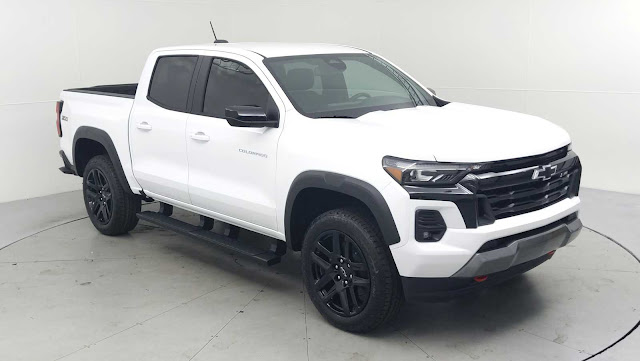 2024 Chevrolet Colorado 4WD Z71