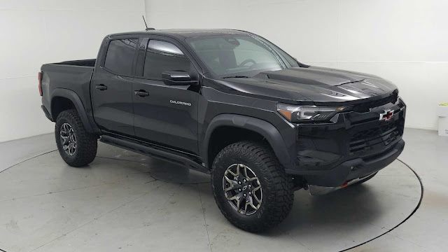 2025 Chevrolet Colorado 4WD ZR2