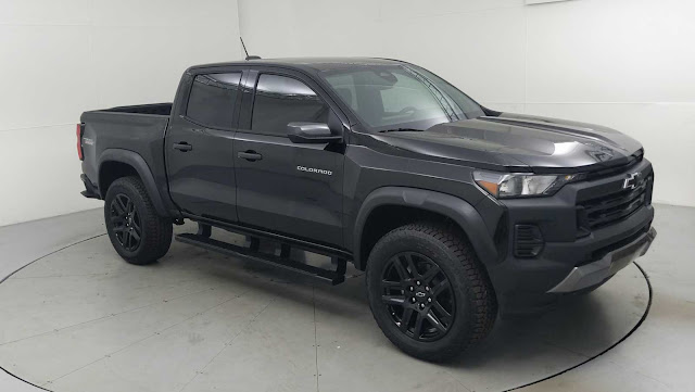 2025 Chevrolet Colorado 4WD Trail Boss