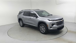 2025 Chevrolet Traverse FWD LT
