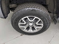 2022 GMC Canyon 4WD AT4 w/Leather