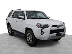 2022 Toyota 4Runner TRD Off Road