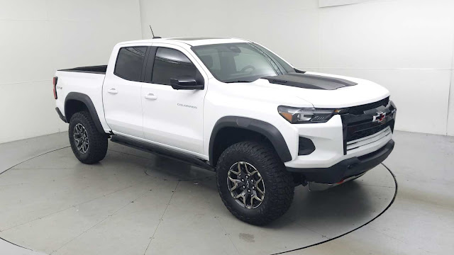 2025 Chevrolet Colorado 4WD ZR2