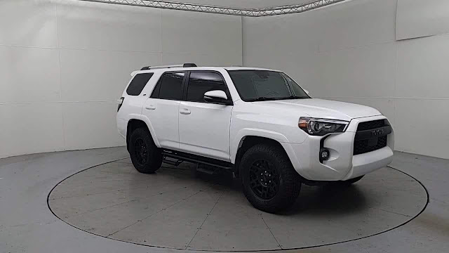 2023 Toyota 4Runner SR5 Premium