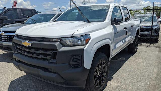 2025 Chevrolet Colorado 2WD Work Truck