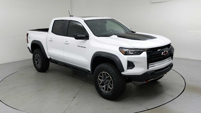 2025 Chevrolet Colorado 4WD ZR2